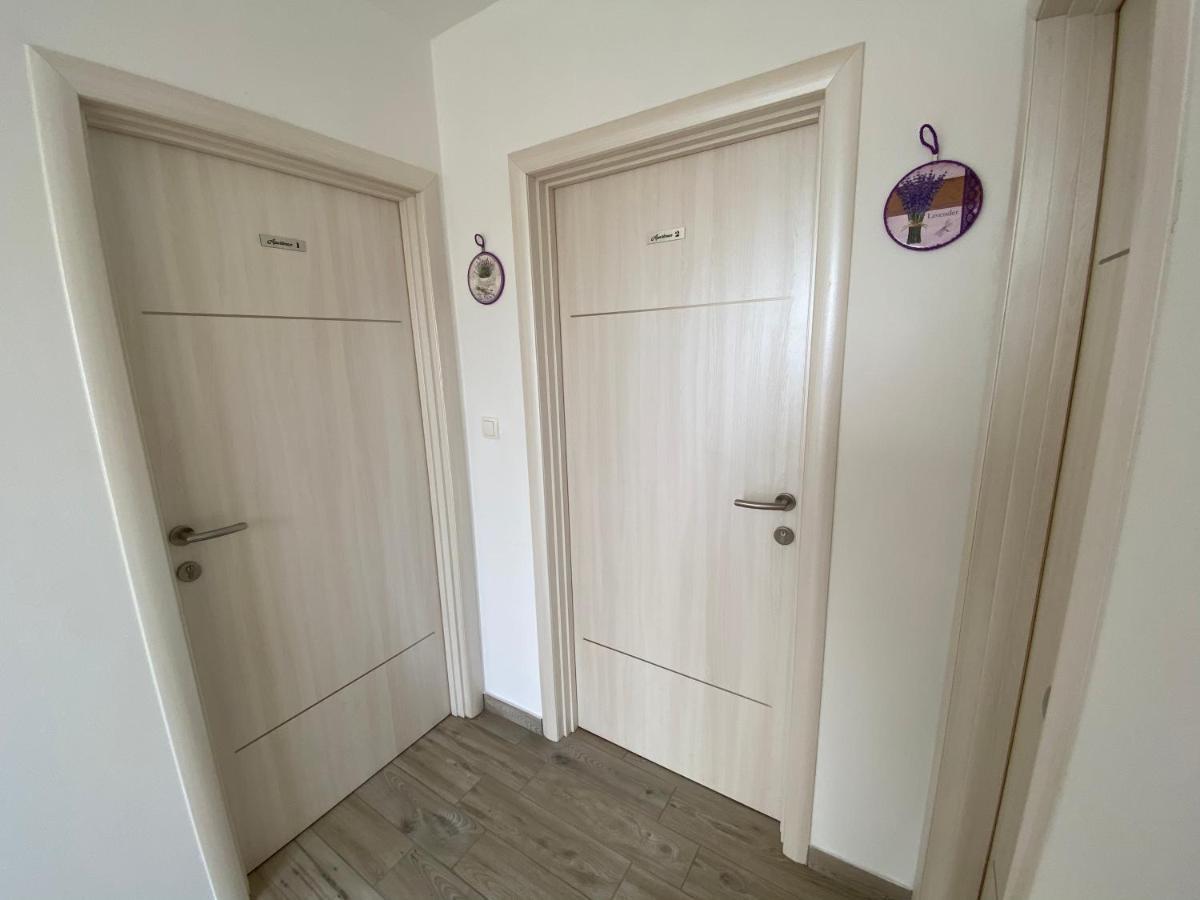 Apartments Nada Sukošan Buitenkant foto